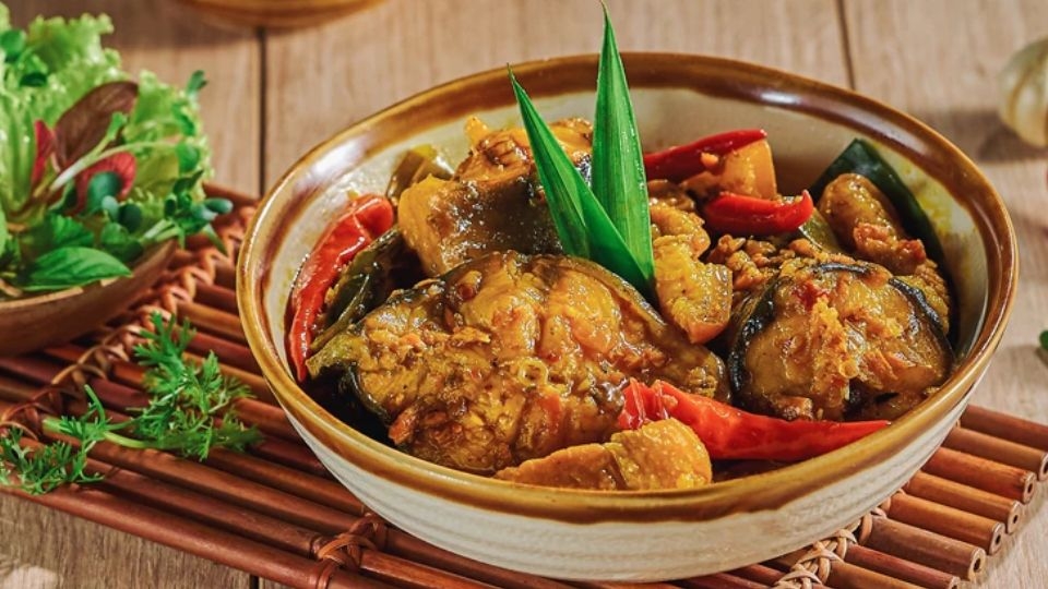 Cá trê kho gừng