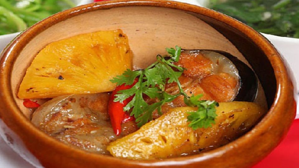 Cá hồi kho gừng