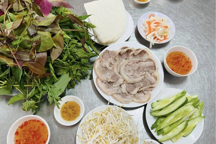 Bánh tráng cuốn