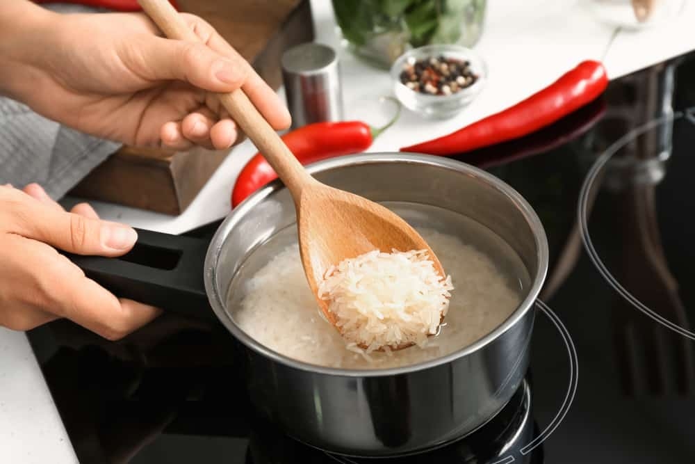 Cách nấu cơm nát cho bé nhanh gọn, dễ làm, giữ được trọn vẹn chất dinh dưỡng 4