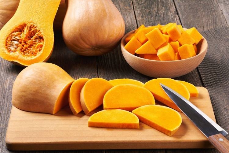 Bỏ túi ngay cách làm mứt bí đỏ cực ngon dành cho ngày Tết siêu đơn giản và dễ làm tại nhà Hình 1