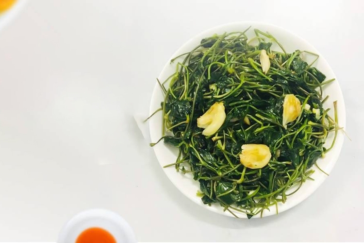 Rau má xào tỏi (hình 4)