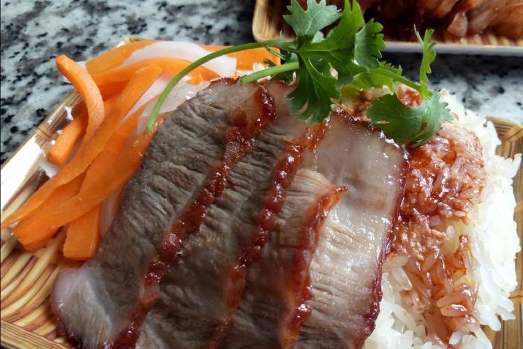 Học ngay cách làm xôi xá xíu mềm dẻo, thơm ngon và hấp dẫn đơn giản tại nhà Hình 9