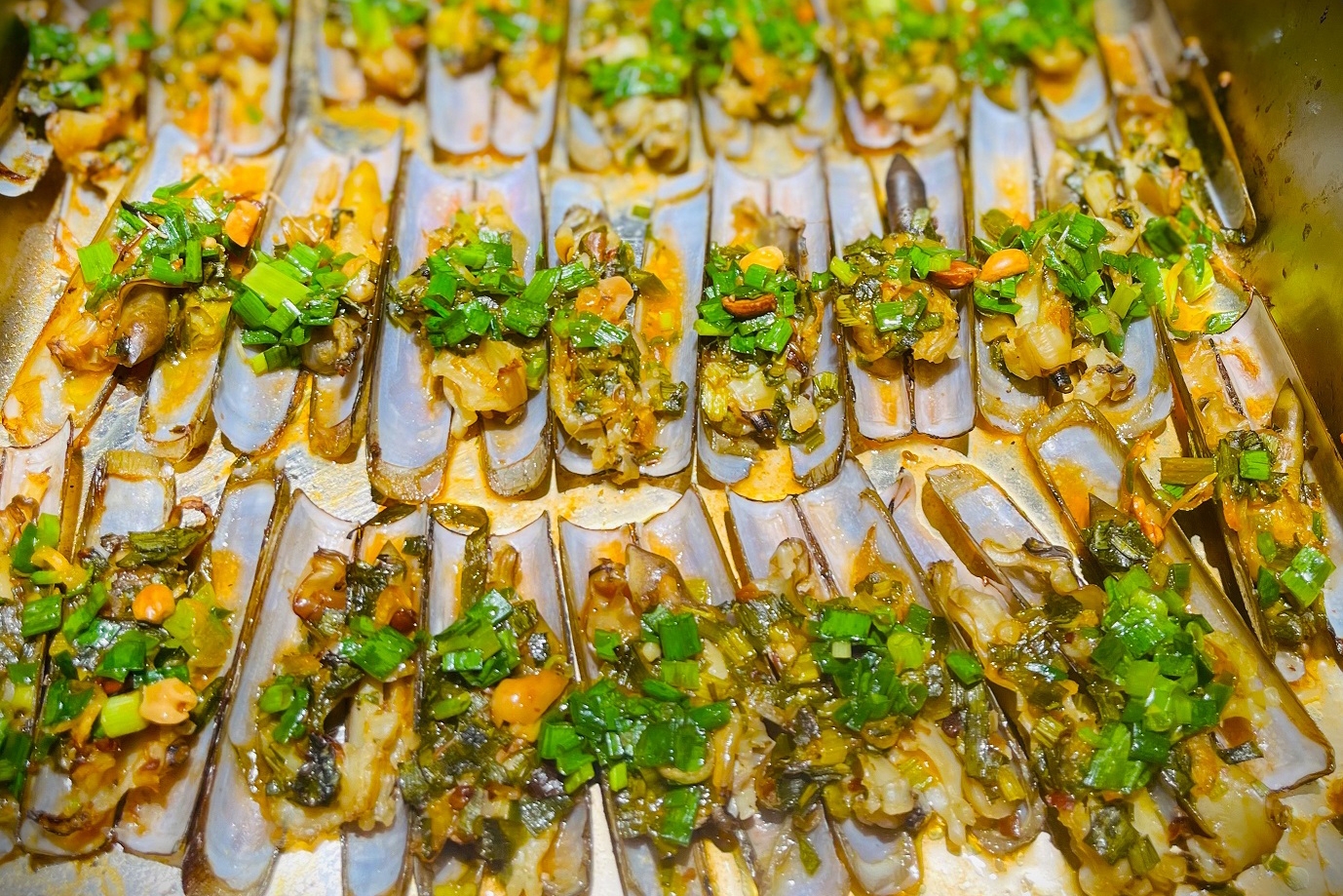 ốc móng tay nướng mỡ hành - ảnh 6