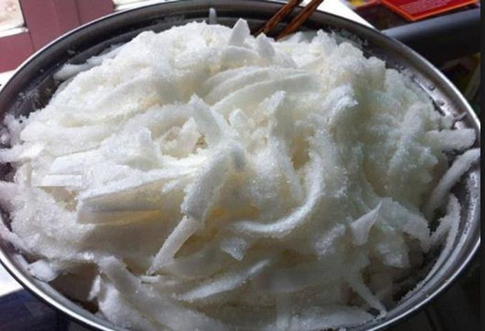 Bật mí 2 cách làm mứt dừa sáp dẻo, thơm, ngon đãi khách dịp Tết rất dễ thực hiện Hình 3