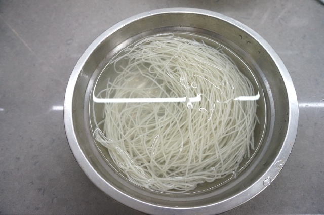 Ngâm miến