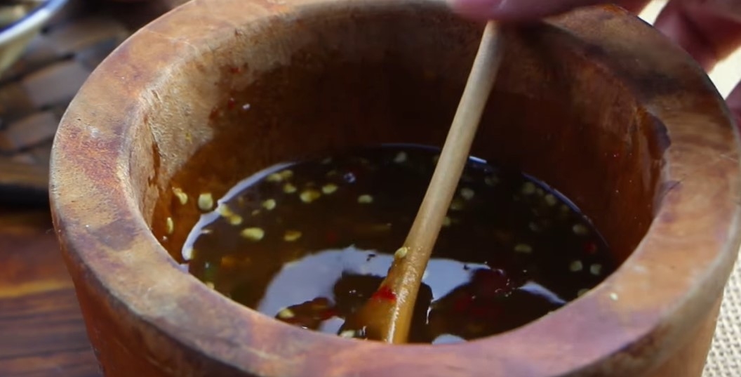 Hoàn thành nước trộn gỏi