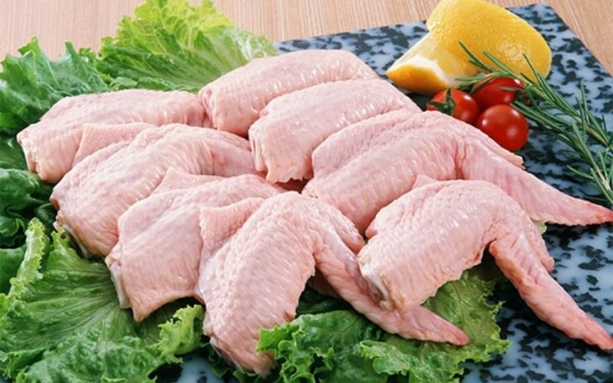 Bước 1: Sơ chế cánh gà