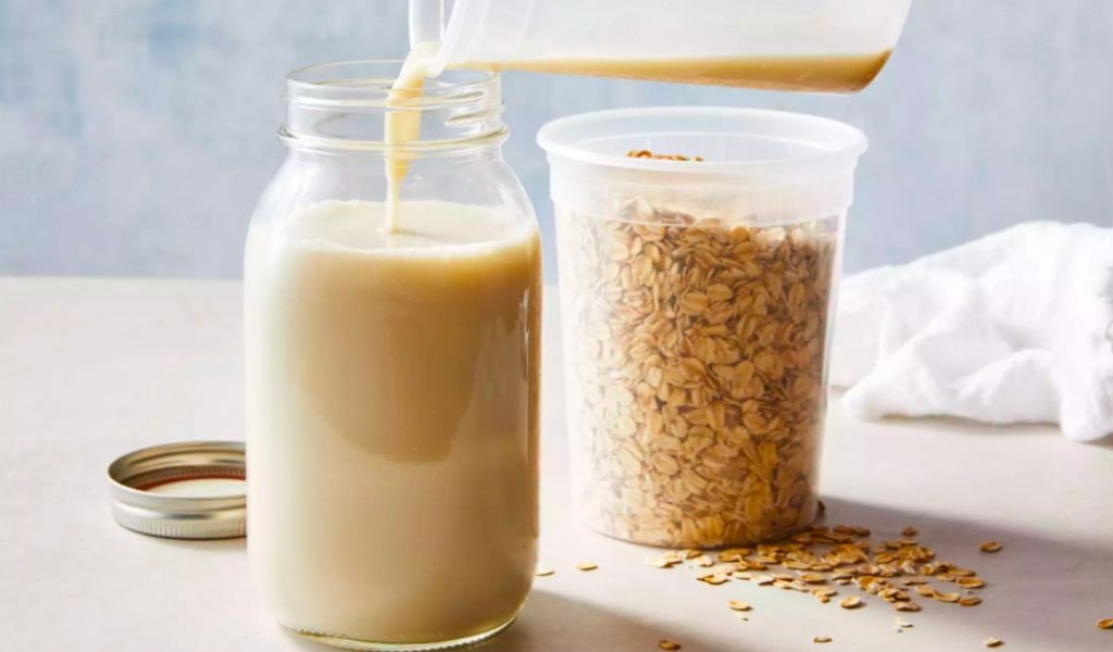 Công thức làm sữa yến mạch hạt sen bổ dưỡng đơn giản mà còn hỗ trợ giảm cân 2