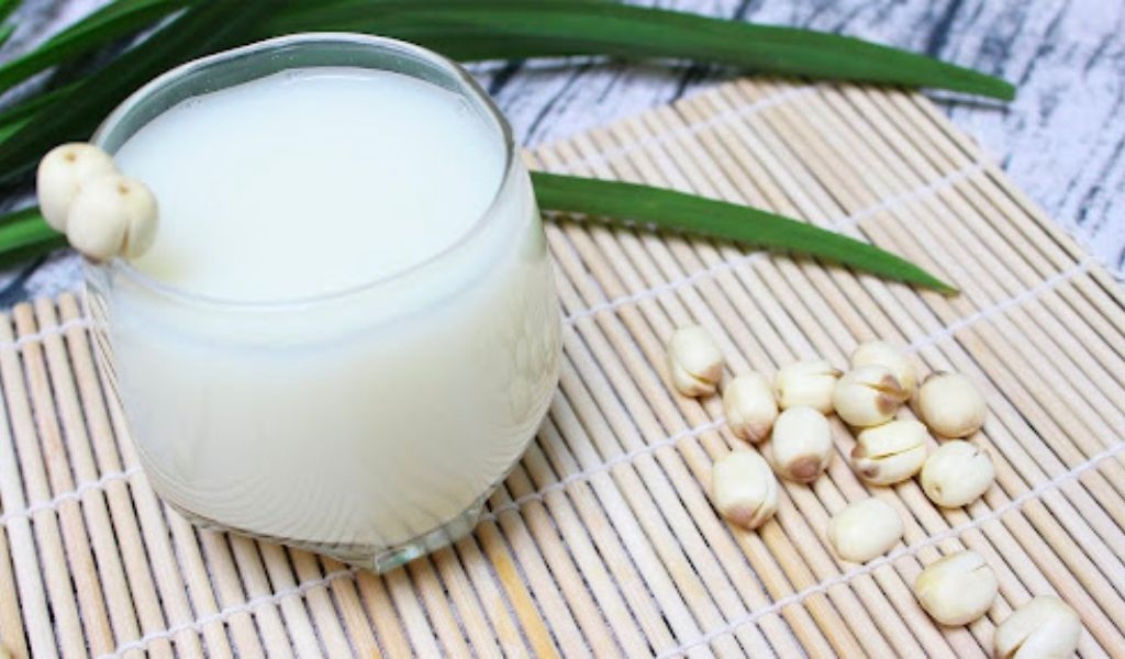 Công thức làm sữa yến mạch hạt sen bổ dưỡng đơn giản mà còn hỗ trợ giảm cân 1