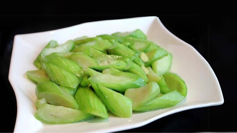 Thành phẩm mướp xào tỏi