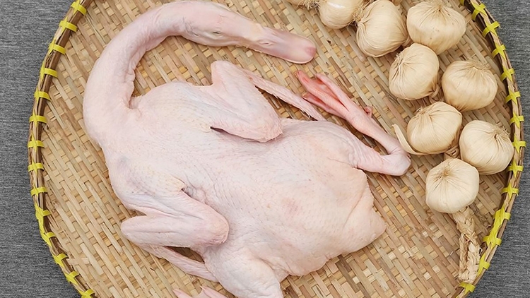 cách làm vịt chiên mắm (hình 1)