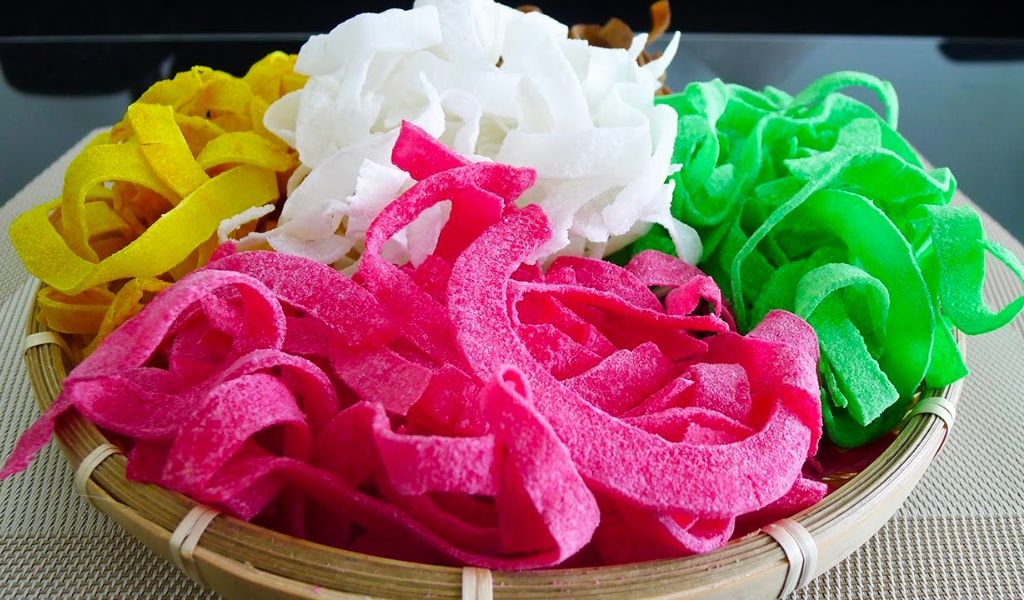 Cách làm mứt dừa ngũ sắc không phẩm màu, ngon miệng, đẹp mắt và đảm bảo an toàn 2