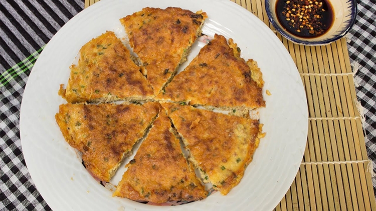 Cách làm trứng chiên thịt bằm (hình 6)