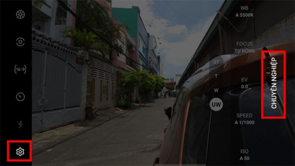 Tiếp đến bạn chọn "Khác" > Lựa chọn chế độ chụp "Chuyên nghiệp"