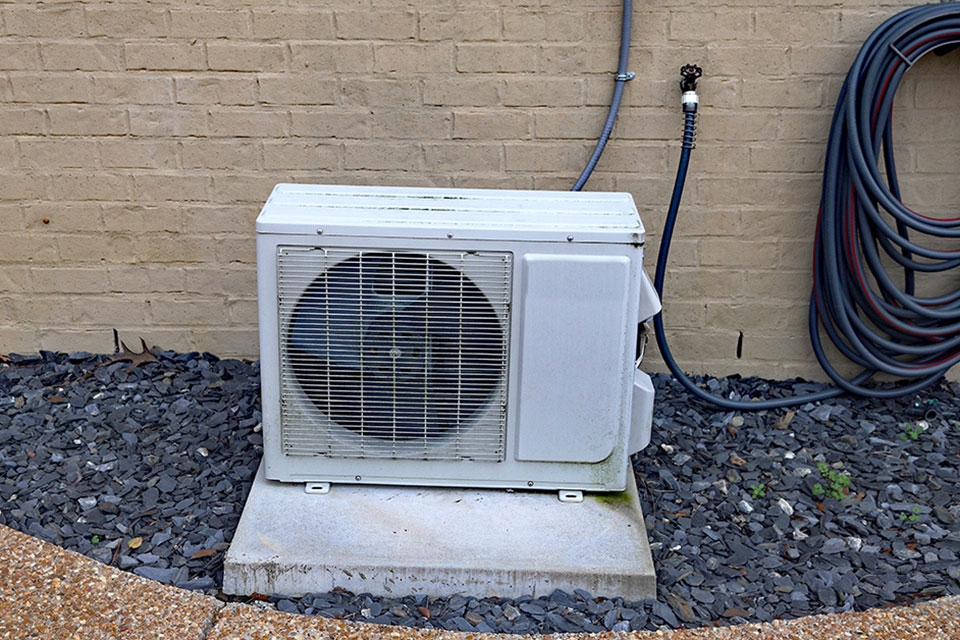 Cục nóng điều hoà - Ảnh 01