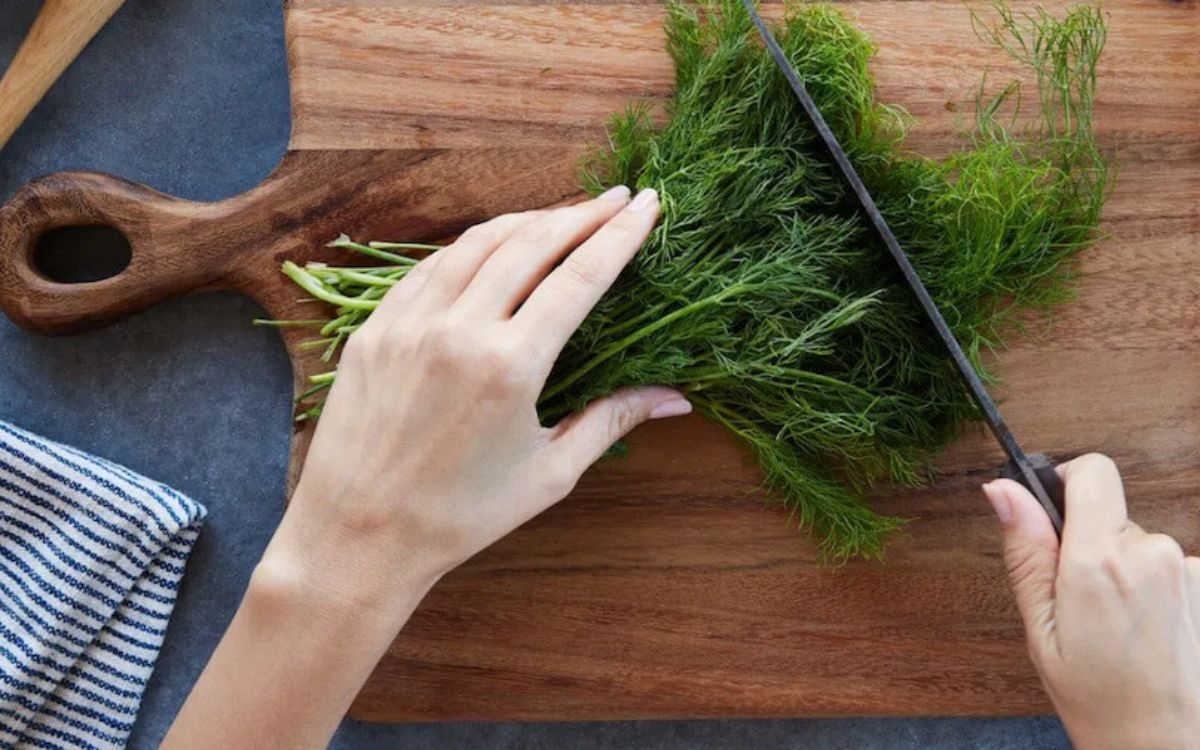 Bước 1: Sơ chế nguyên liệu