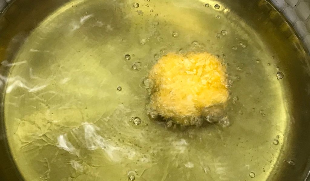 Cách làm đậu hũ non chiên giòn bên trong mềm mịn, cực kỳ dễ làm đổi vị cho bữa ăn 5