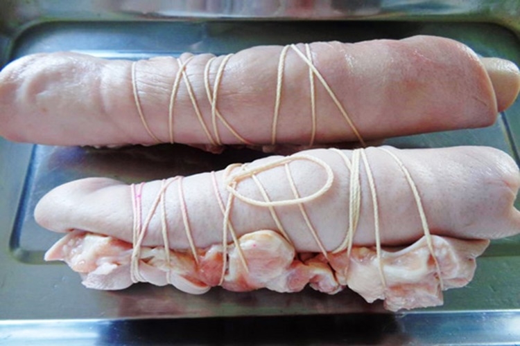 Cách làm tai heo cuộn lưỡi độc đáo, giòn sần sật để đổi món cho gia đình bạn - Hình 4