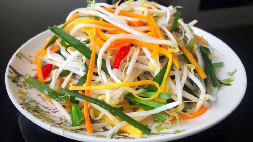 Cách làm dưa giá ăn liền kiểu truyền thống