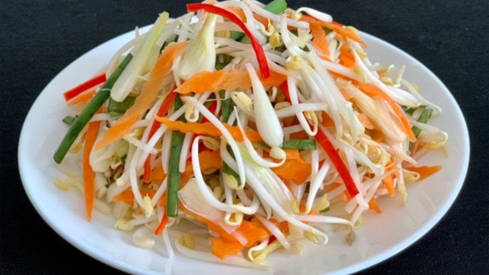 Cách làm dưa giá củ kiệu