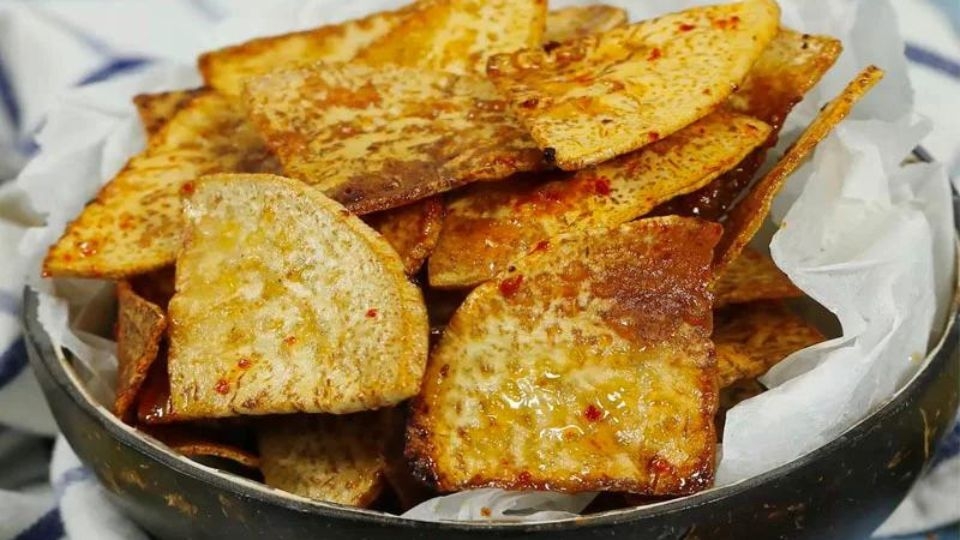 Cách làm khoai môn chiên nước mắm (8)