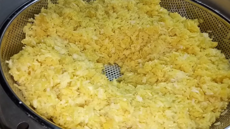 Màu sắc của nếp sau khi được tẩm gia vị