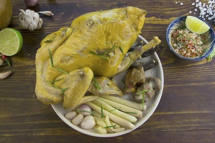 hấp gà bằng nồi cơm điện (hình 4)