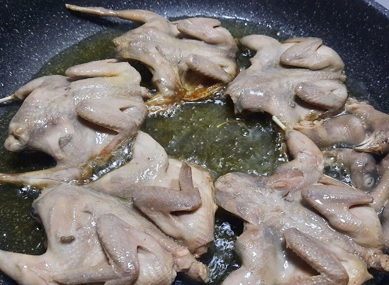 Chiên chim cút