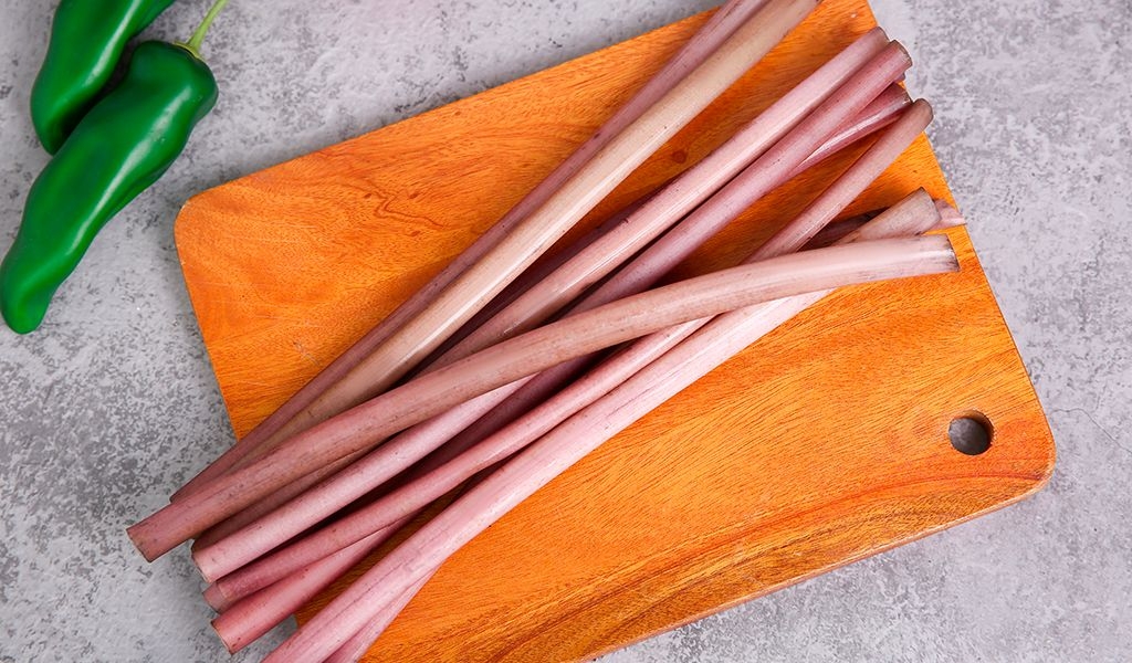 Cách làm bông súng xào tỏi và các món ngon từ bông súng có thể bạn chưa biết 1