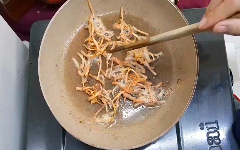 miến xào mực khô 5