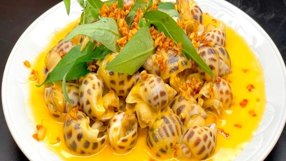 Ốc hương xào bơ tỏi