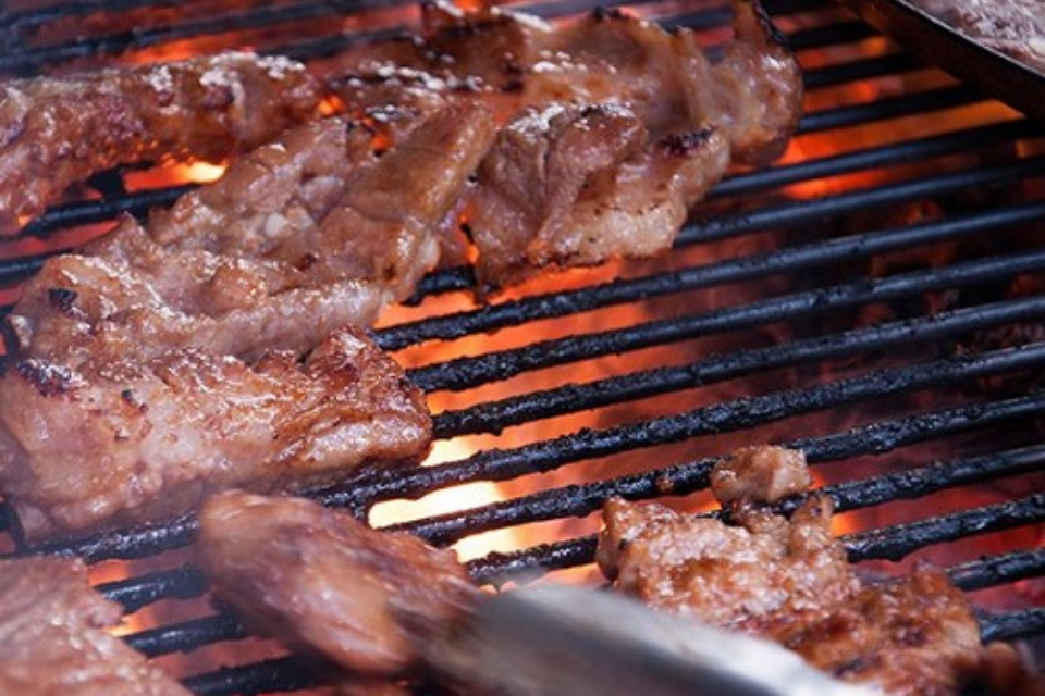 Nạc dăm nướng