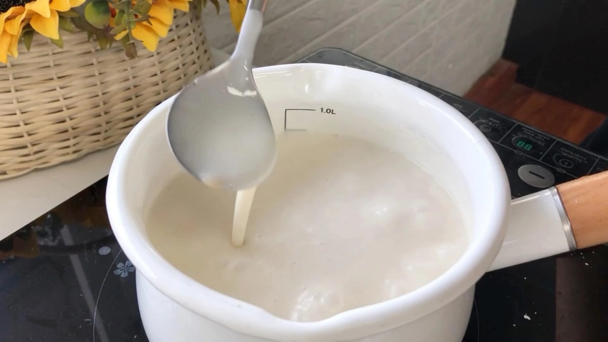 cách nấu cốt dừa ăn chè - hình 4
