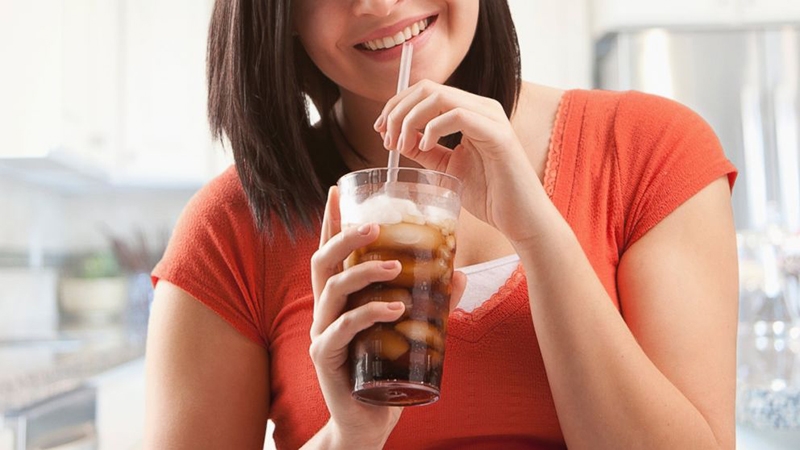 Bạn có thể đang lầm tưởng về những thói quen sử dụng Coca không đường-h4