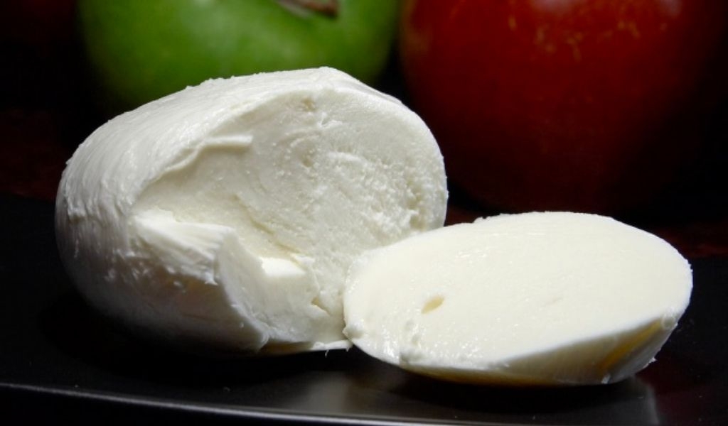 Cách làm phô mai tươi béo ngậy đơn giản tại nhà và lợi ích đối với sức khỏe 2
