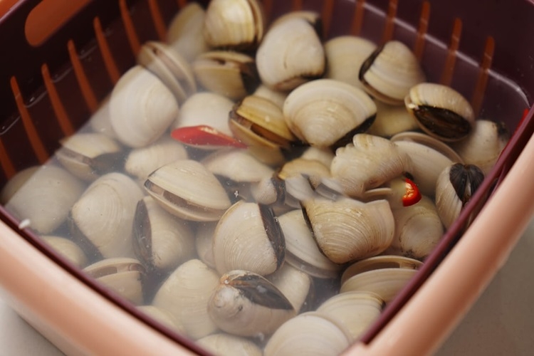 Mách bạn cách nấu lẩu thái bằng gói gia vị nhanh chóng, tiện lợi mà vẫn chuẩn vị- Hình 2