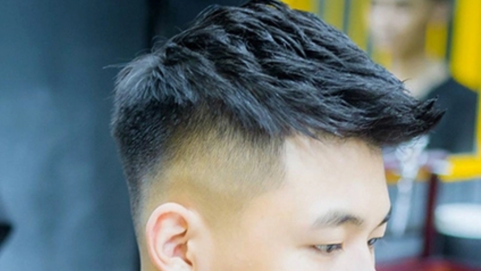 Tóc Mohican không vuốt