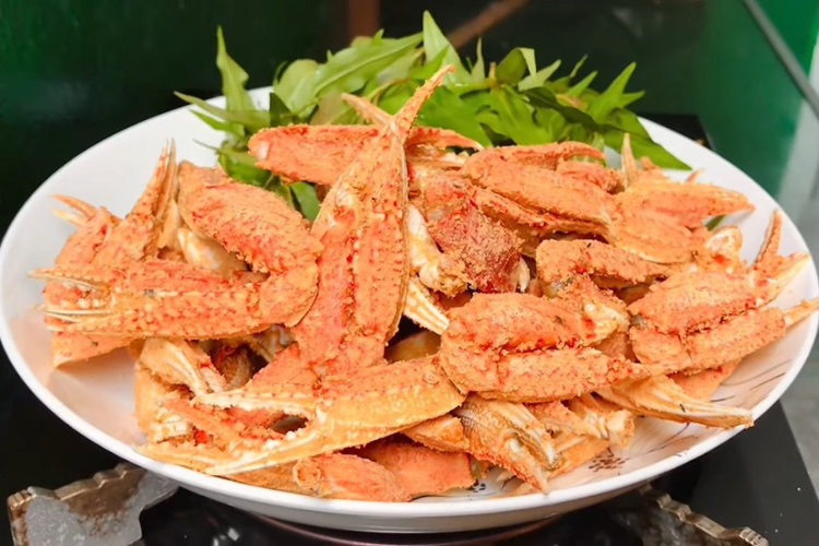 Cách làm càng ghẹ rang muối ớt cực cuốn, lạ miệng, ai cũng nên thử nấu ít nhất một lần vì quá đơn giản hình 4