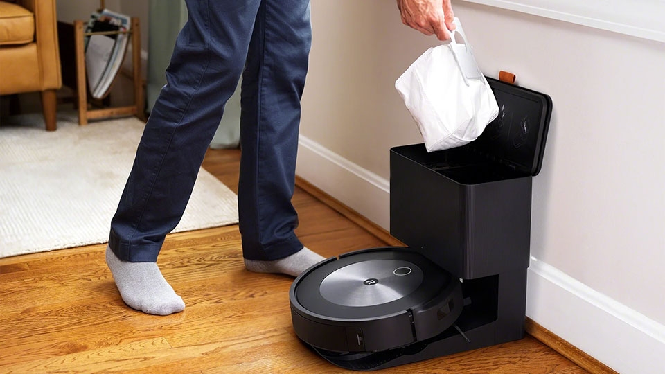 Robot hút bụi tự đổ rác - Ảnh 01