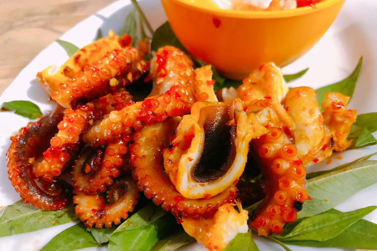 Hé lộ 5 cách nướng mực bằng lò nướng vừa ngon, vừa dễ, ai cũng có thể thực hành ngay tại căn bếp nhỏ hình 3