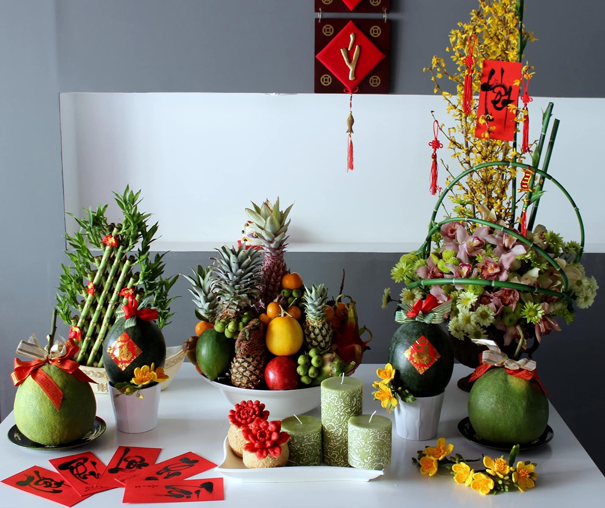 Mâm ngũ quả miền Nam thường có cặp dưa hấu