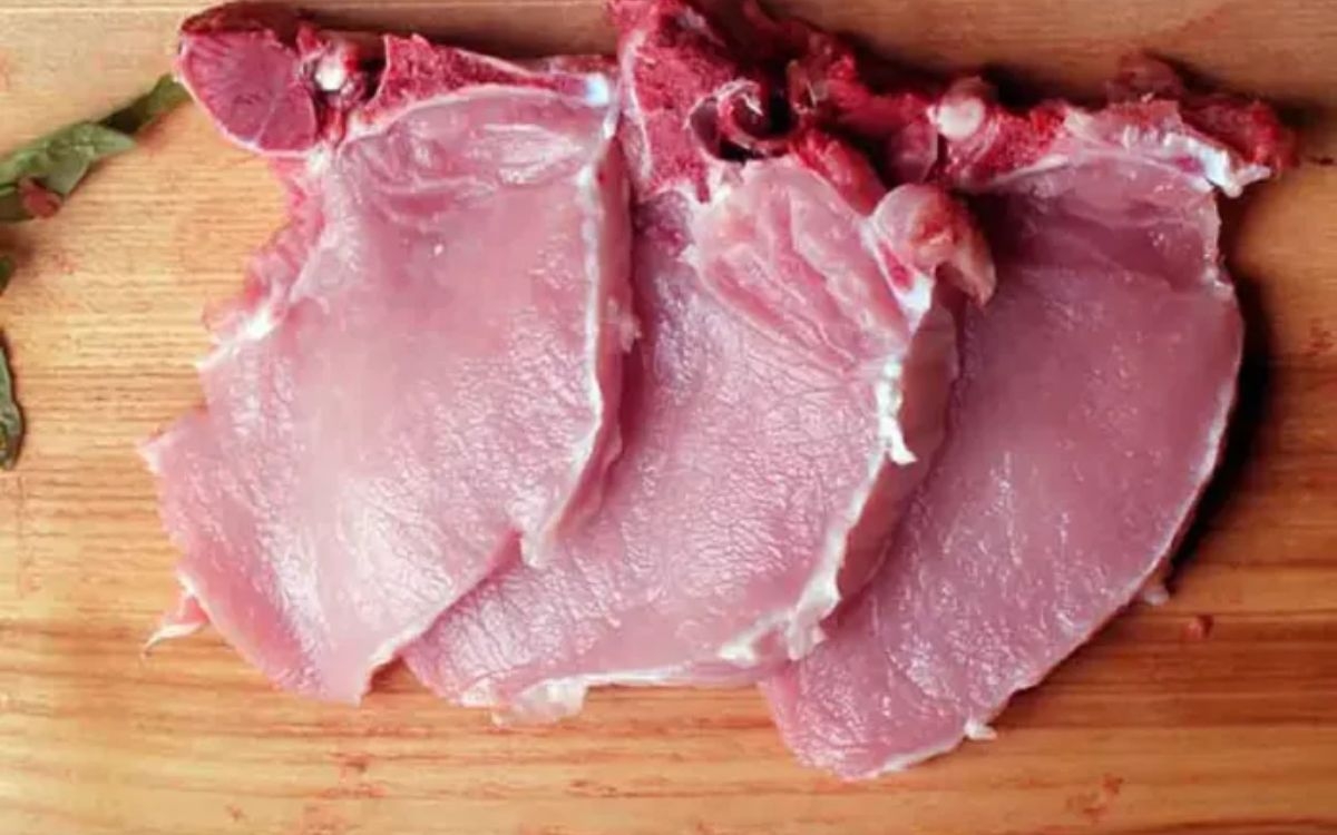 Bước 1: Sơ chế sườn