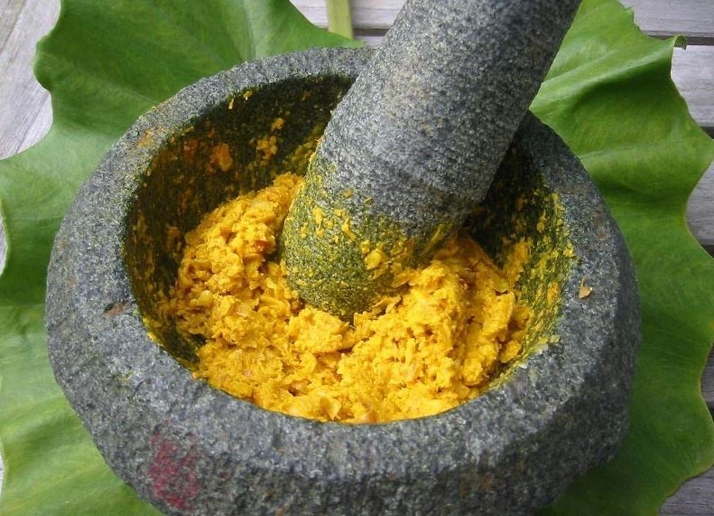 thịt kho nghệ - hình 2