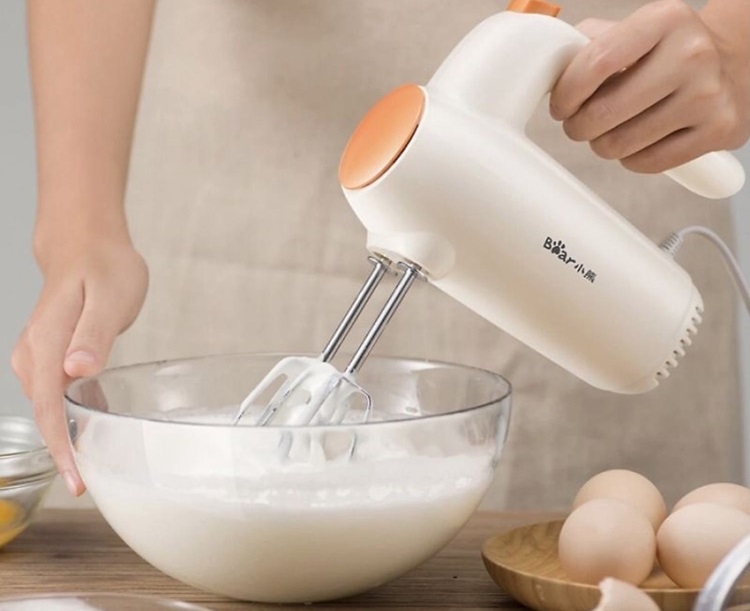 Máy đánh trứng Bear có tốt không? Những tính năng nổi bật của sản phẩm này là gì? 3