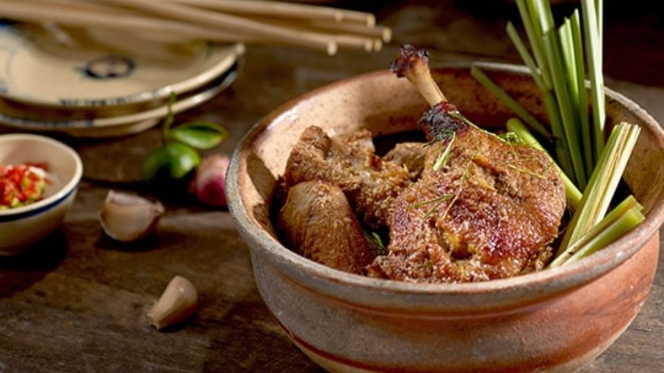 Vịt nướng nồi đất
