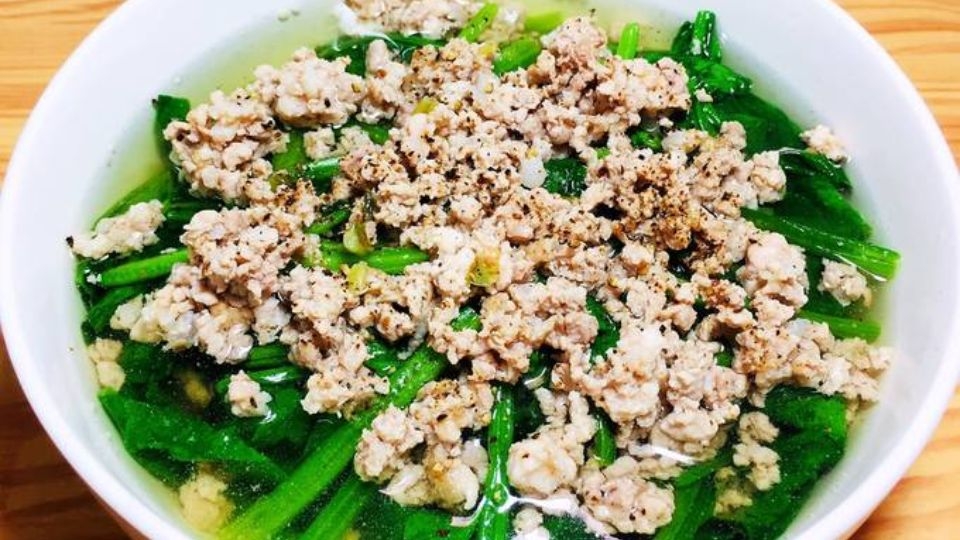 Canh cải bó xôi thịt bằm