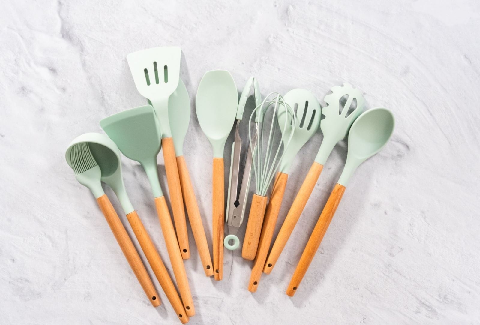 Có nên dùng muỗng nhựa nấu ăn không? Cách chọn loại muỗng nấu ăn an toàn, chất lượng 3