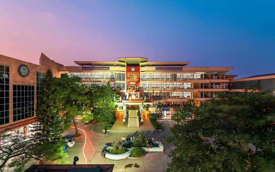 Học viện tài chính