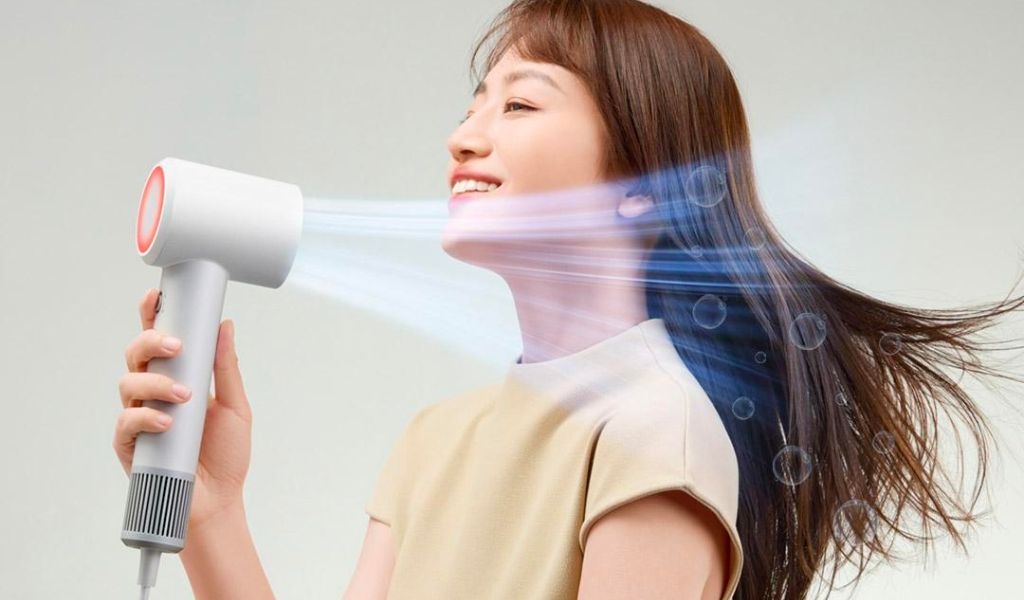 Hướng dẫn cách sấy tóc khô nhanh, không bị hư tổn và chắc khỏe để tạo nhiều kiểu tóc 2